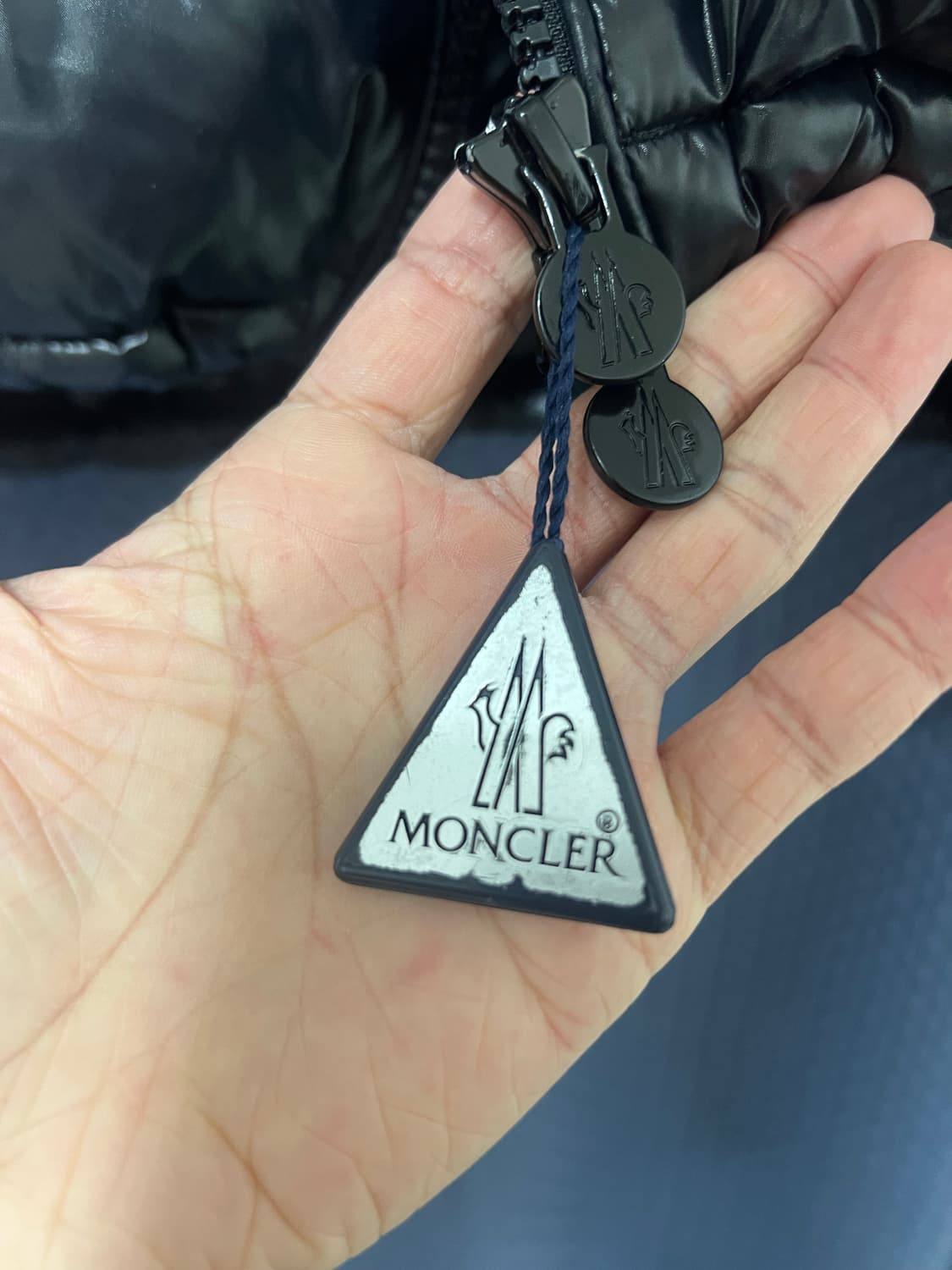 몽클레어 에크린스 2사이즈 상품이미지2