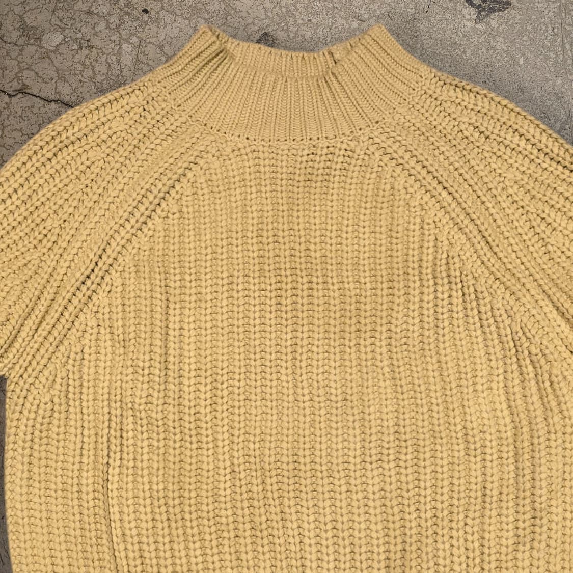 GU 래글런 모크넥 니트 스웨터 상품이미지2