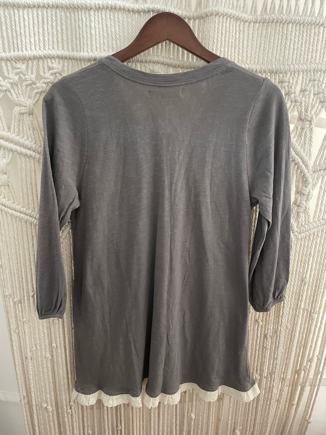 그레이 레이스 코튼 티셔츠 상품이미지2
