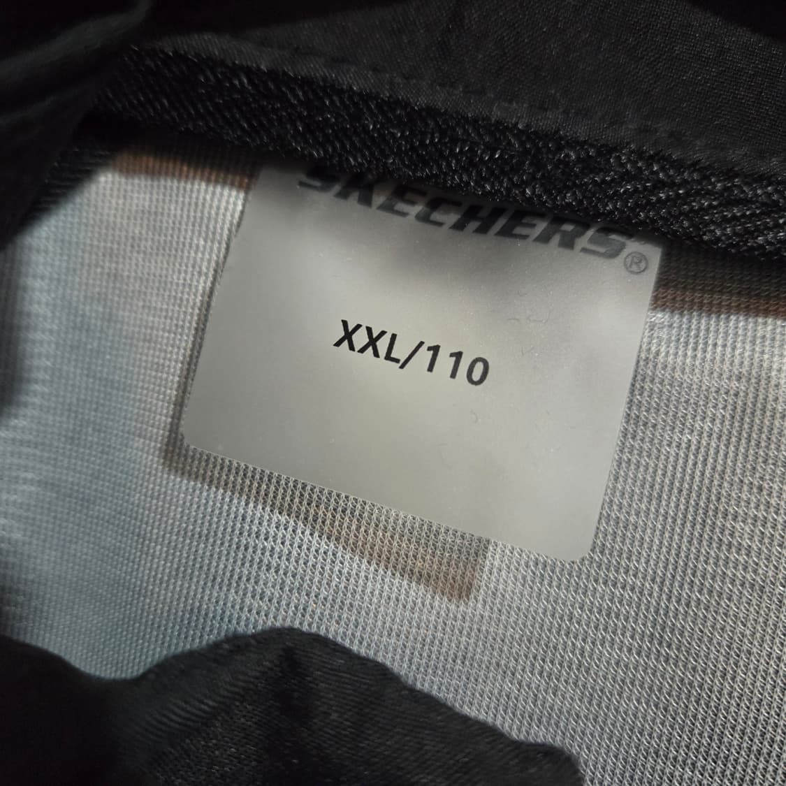 스케쳐스 블랙 후드 바람막이 자켓 상품이미지6