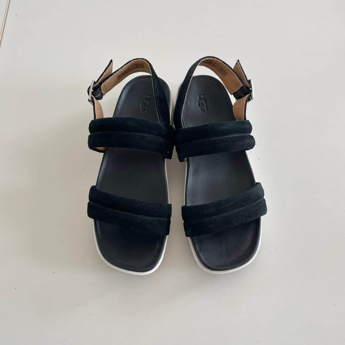 어그 UGG Lynnden 샌들 상품이미지1