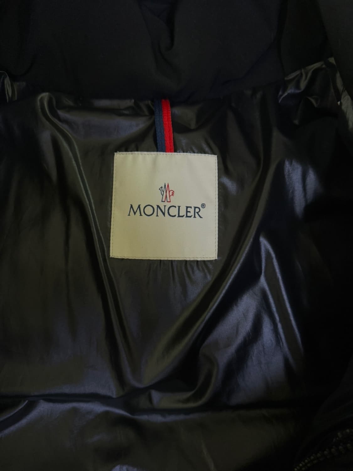 몽클레어패딩 블랙 5사이즈  상품이미지3