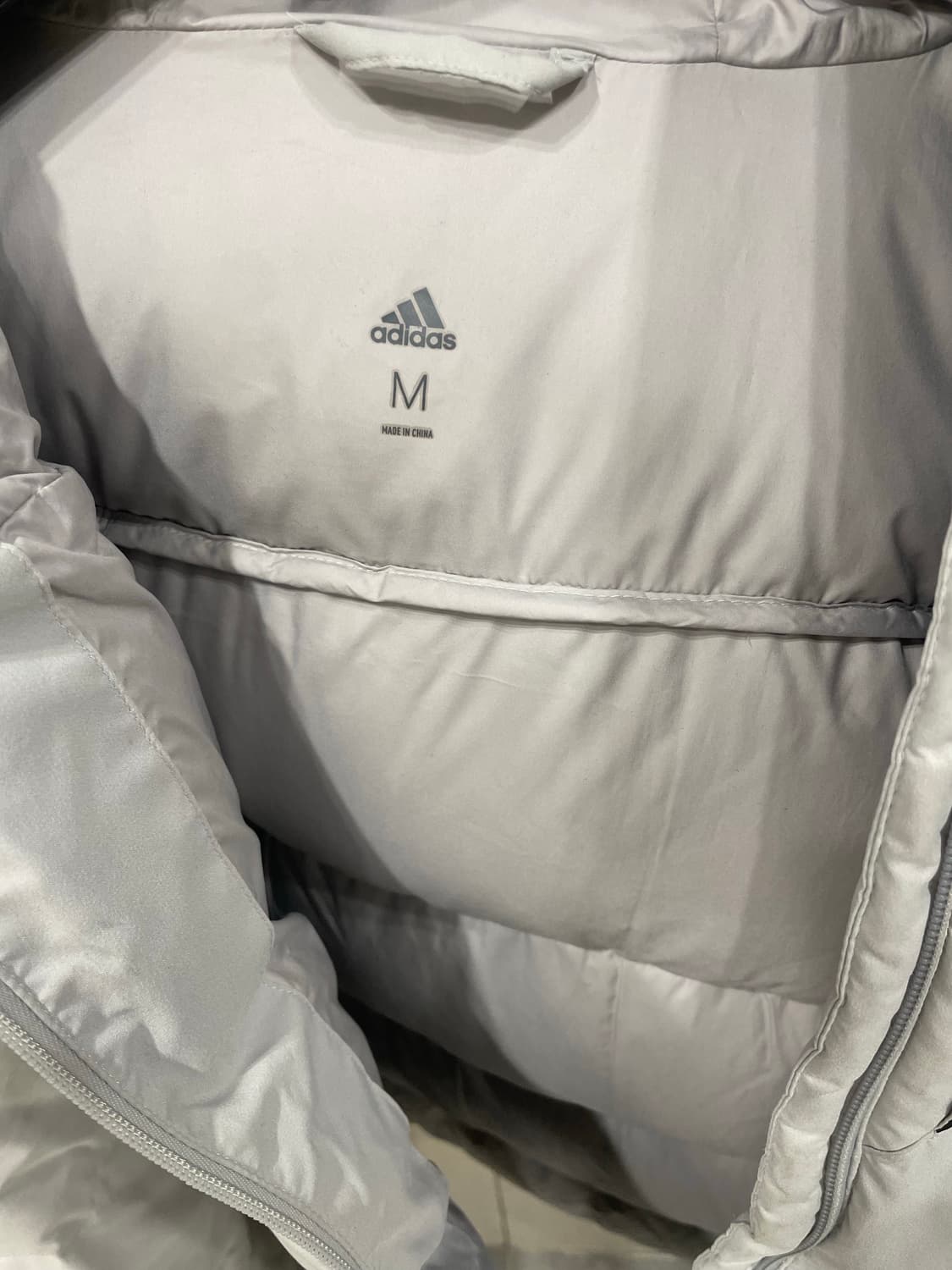 아디다스 terrex 테렉스 덕다운 패딩 M 상품이미지3
