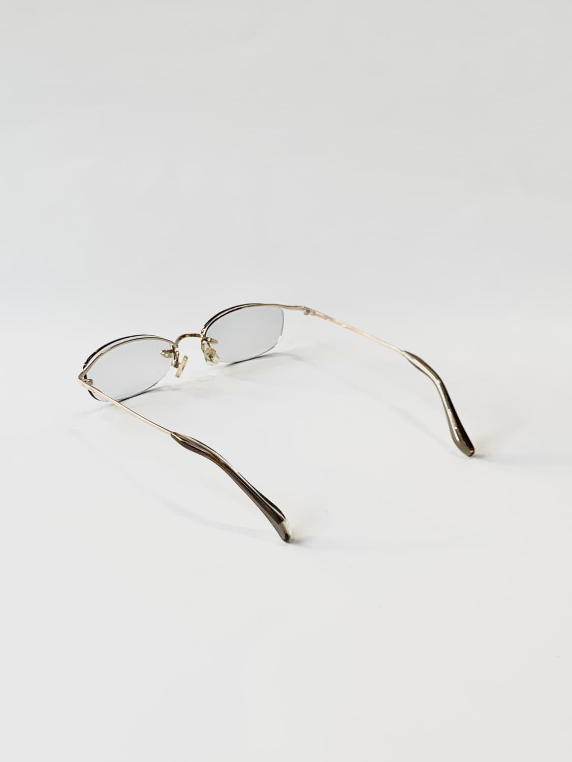 [픽키-639]  골드 하프림 안경 라인 포인트 데드스탁 상품이미지8