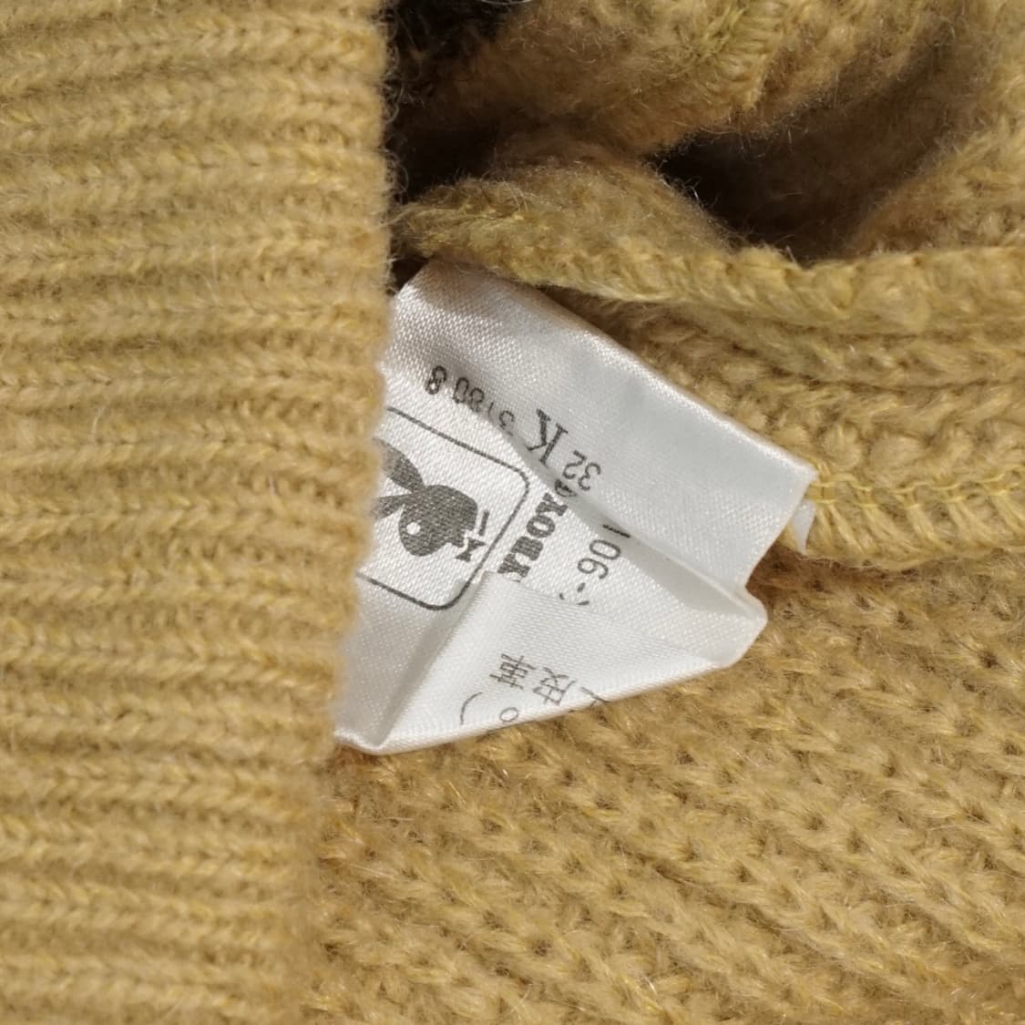 빈티지 플레이보이 메탈와펜 니트 상품이미지8