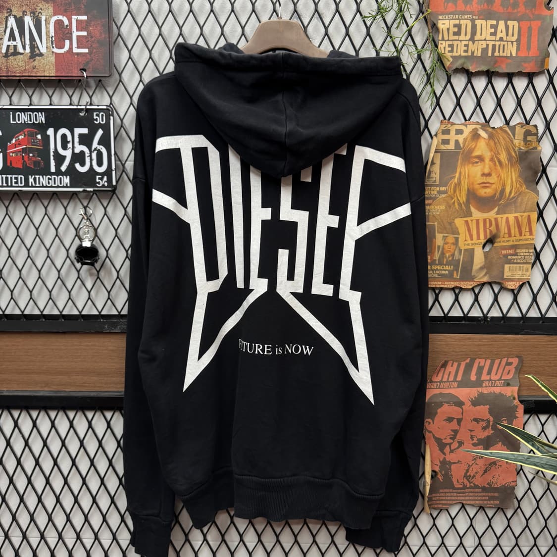 2019S/S 디젤 후드 집업 후면 스타 빅로고 포인트 블랙 상품이미지1