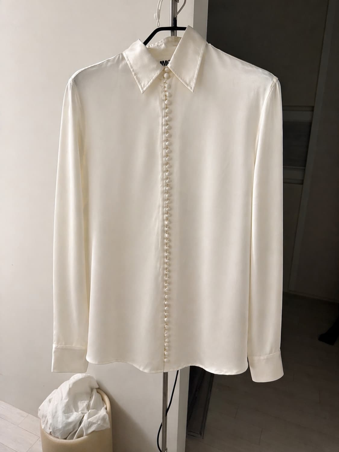 [마르지엘라/mm6] 실크 블라우스 38 사이즈 상품이미지4
