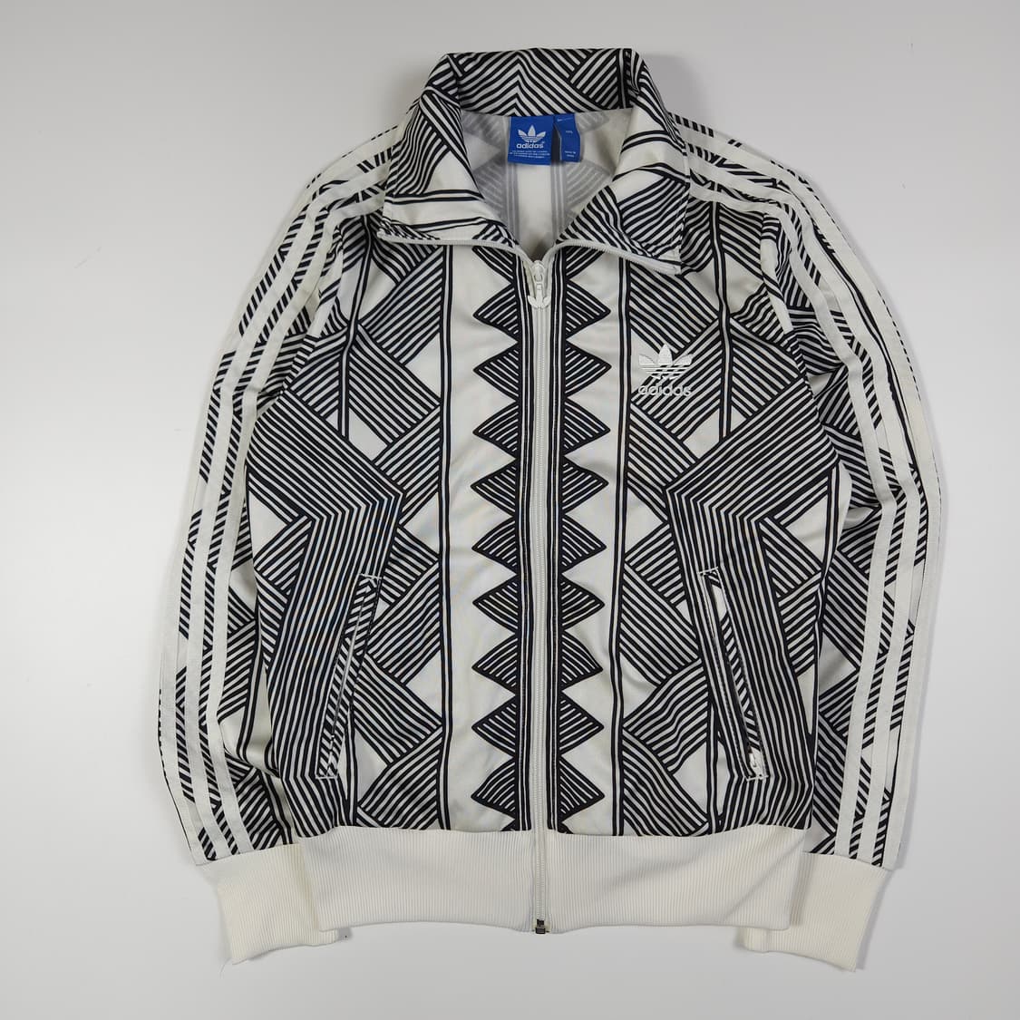 아디다스 파이어버드 빅로고 트랙탑  상품이미지1