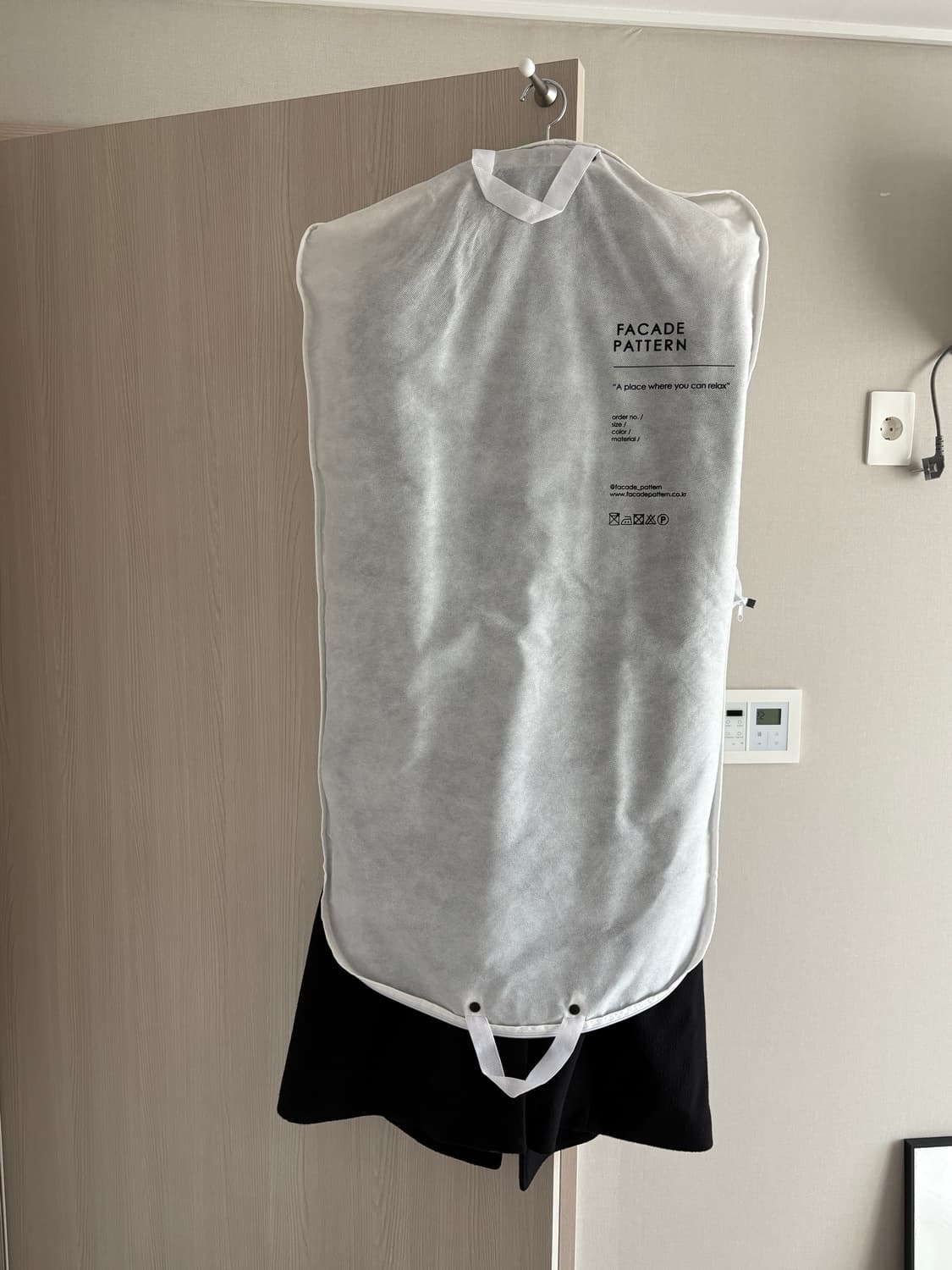 파사드패턴 캐시미어 벨티드 코트 블랙 상품이미지5