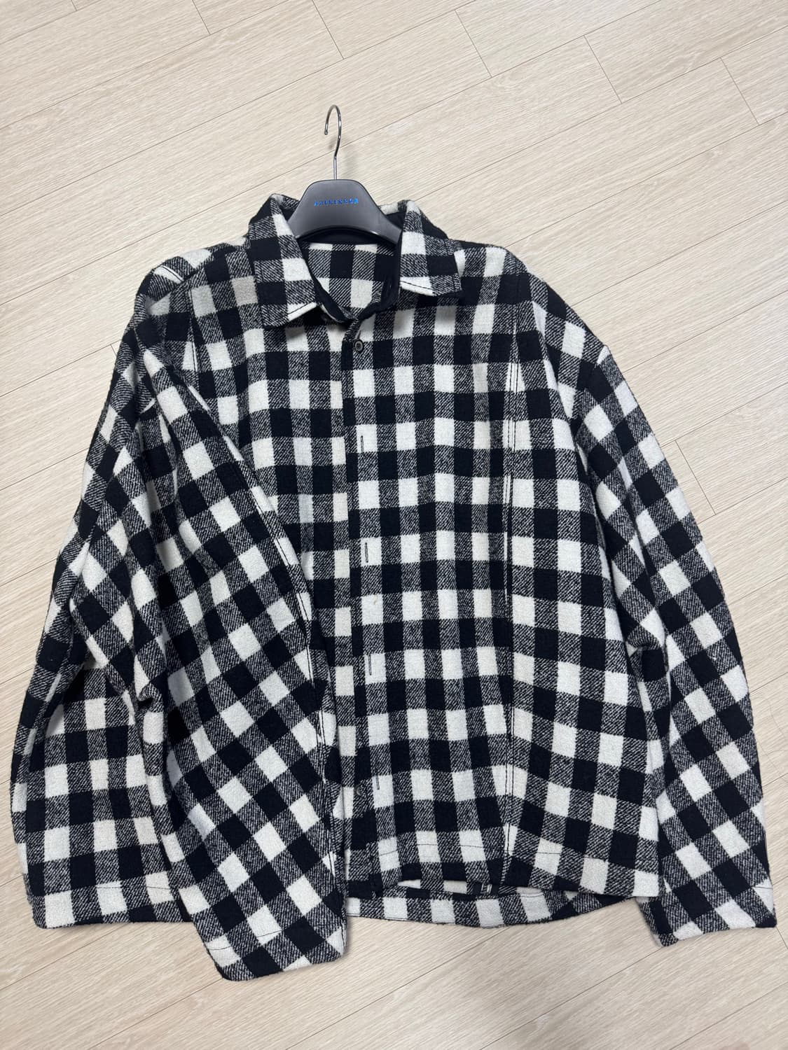 아더에러 22fw 오버사이즈 체크 셔츠 자켓 상품이미지2