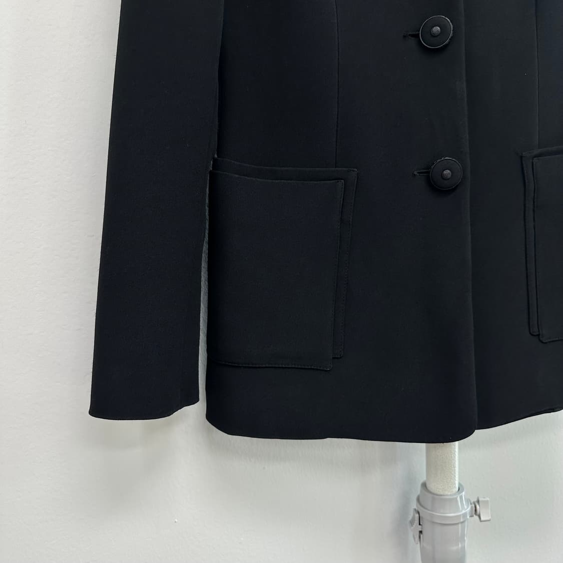 베르사체 메두사 로고 버튼 자켓 상품이미지4