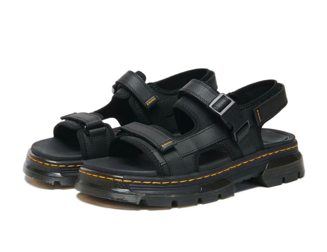 (새상품) 닥터마틴 포스터 샌들 26471001 / 230사이즈 상품이미지1