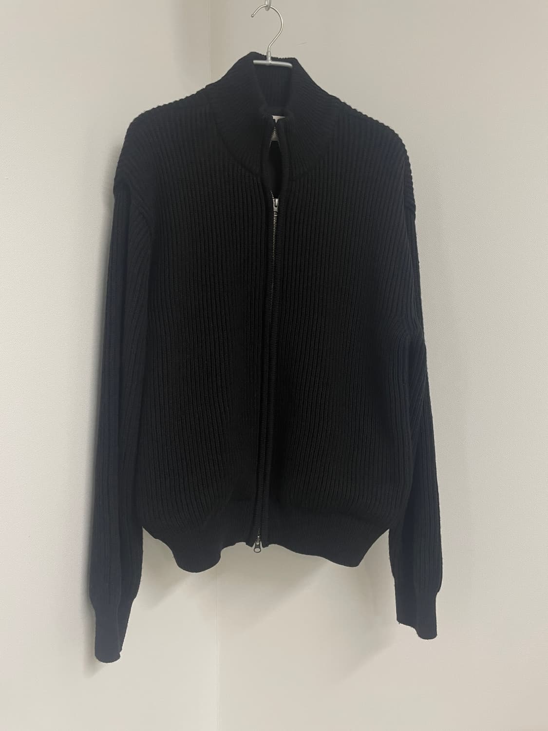 아모멘토 AMOMENTO 풀 니들 블루종 블랙 M 상품이미지1