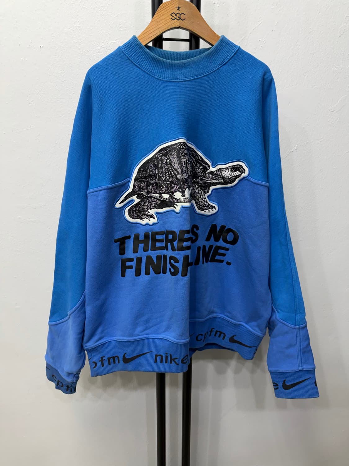 정품) 나이키 x CPFM 플리스 크루넥 맨투맨 M 상품이미지1