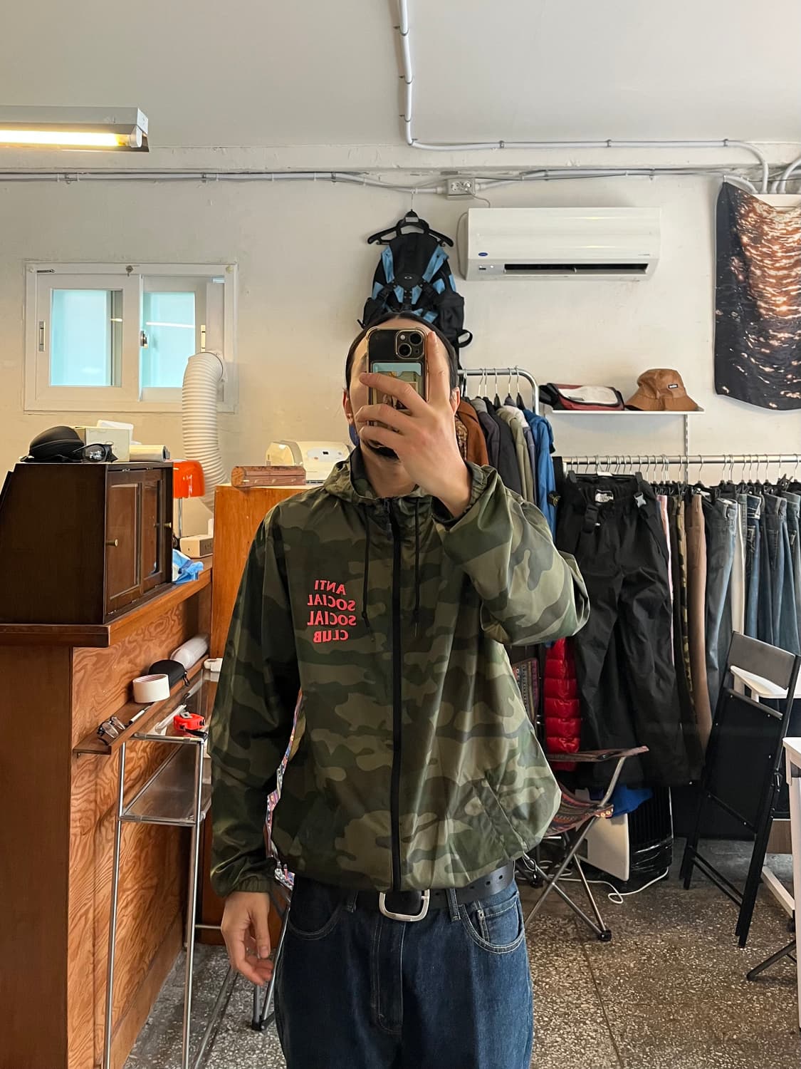 안티소셜소셜클럽 카모 바람막이 상품이미지1