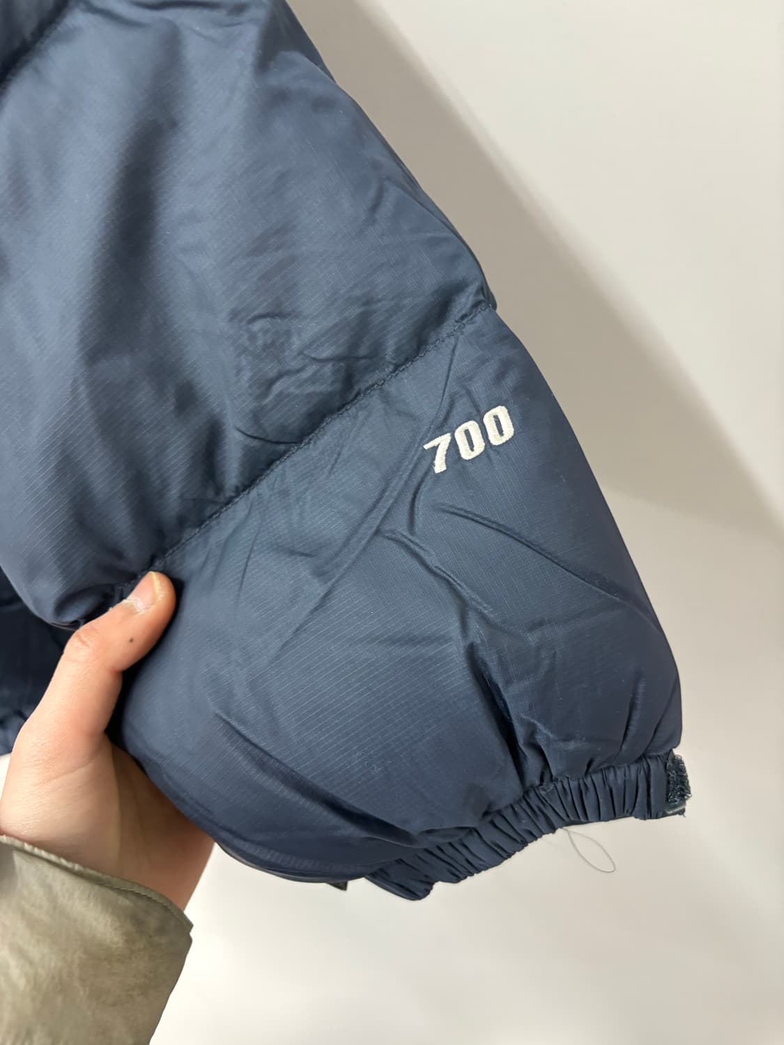 노스페이스 눕시 레트로 다운 패딩 자켓 A3243 상품이미지7