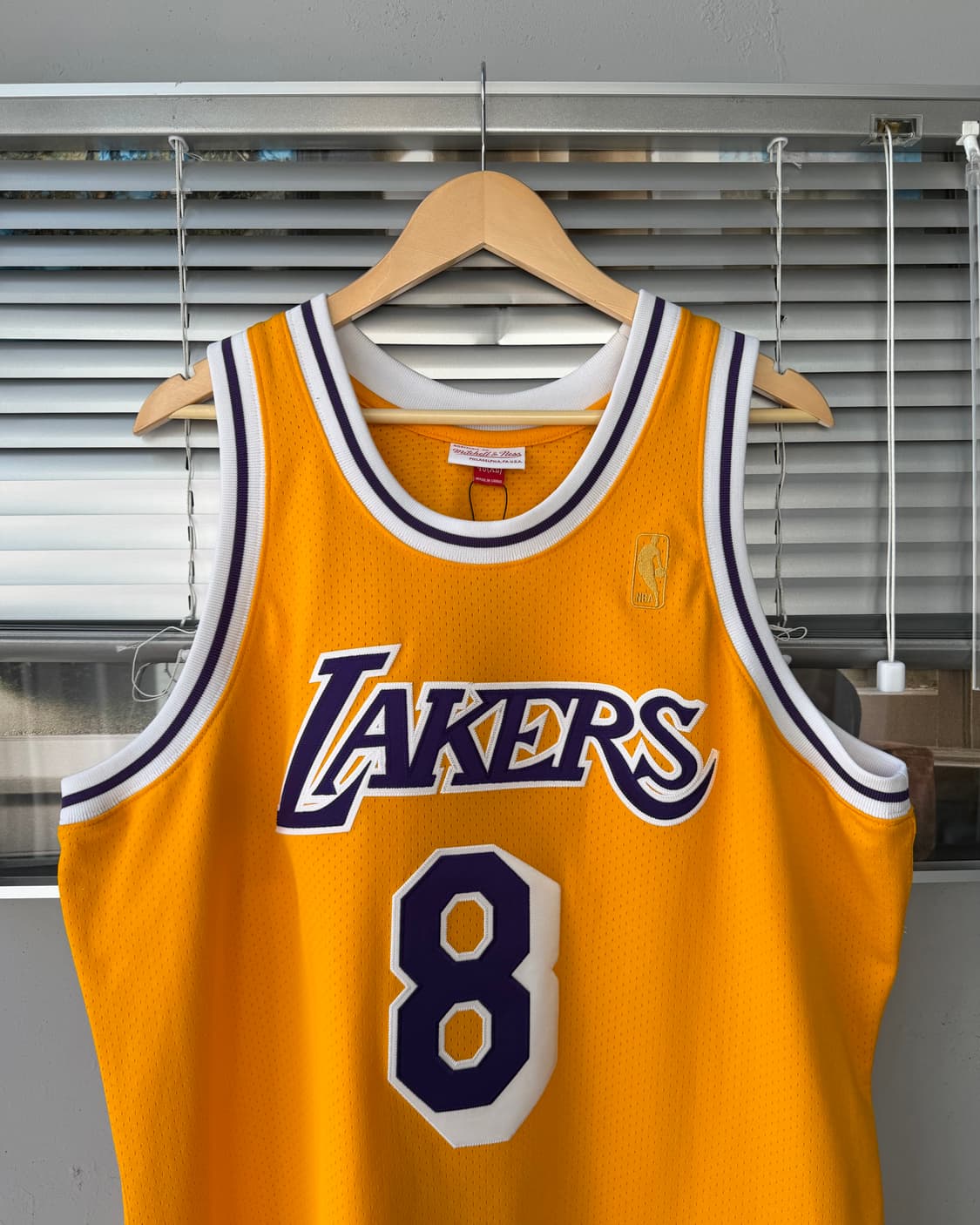 Mitchell & Ness Lakers KOBE 농구져지 상품이미지2