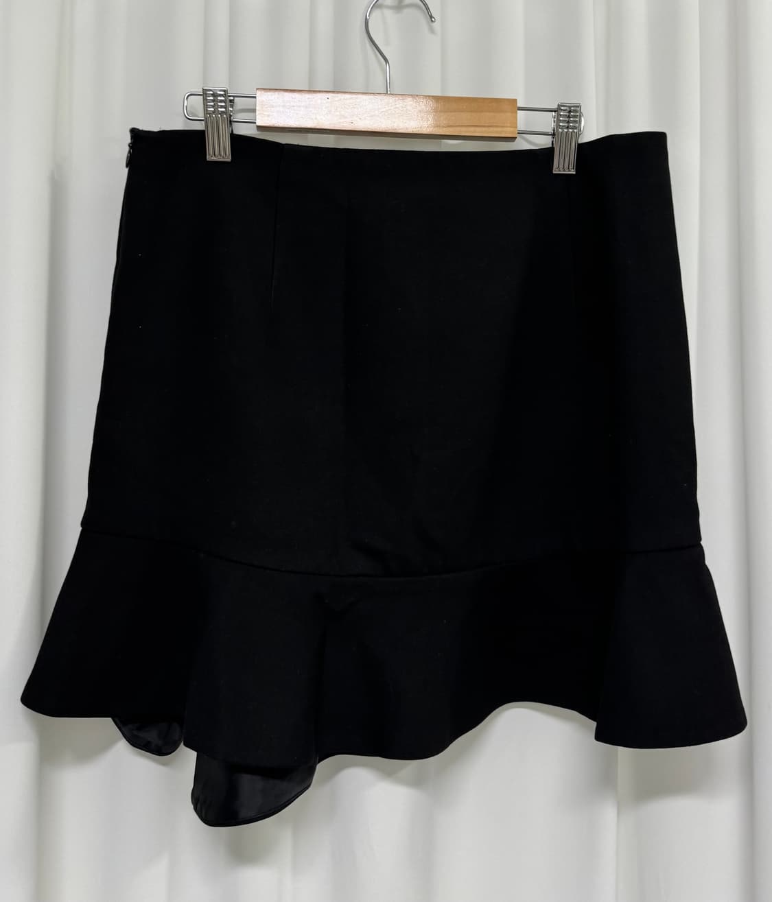 Zara 블랙 프릴 미니 스커트  상품이미지5