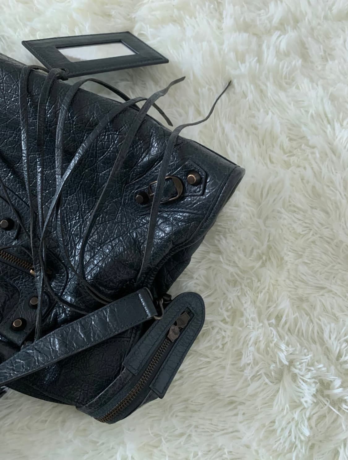 발렌시아가 미디움 다크그레이 모터백  상품이미지6