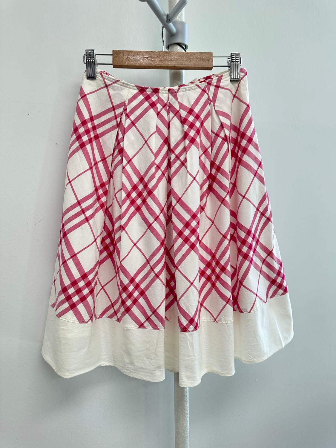 버버리 레드 체크 플레어 스커트 상품이미지5