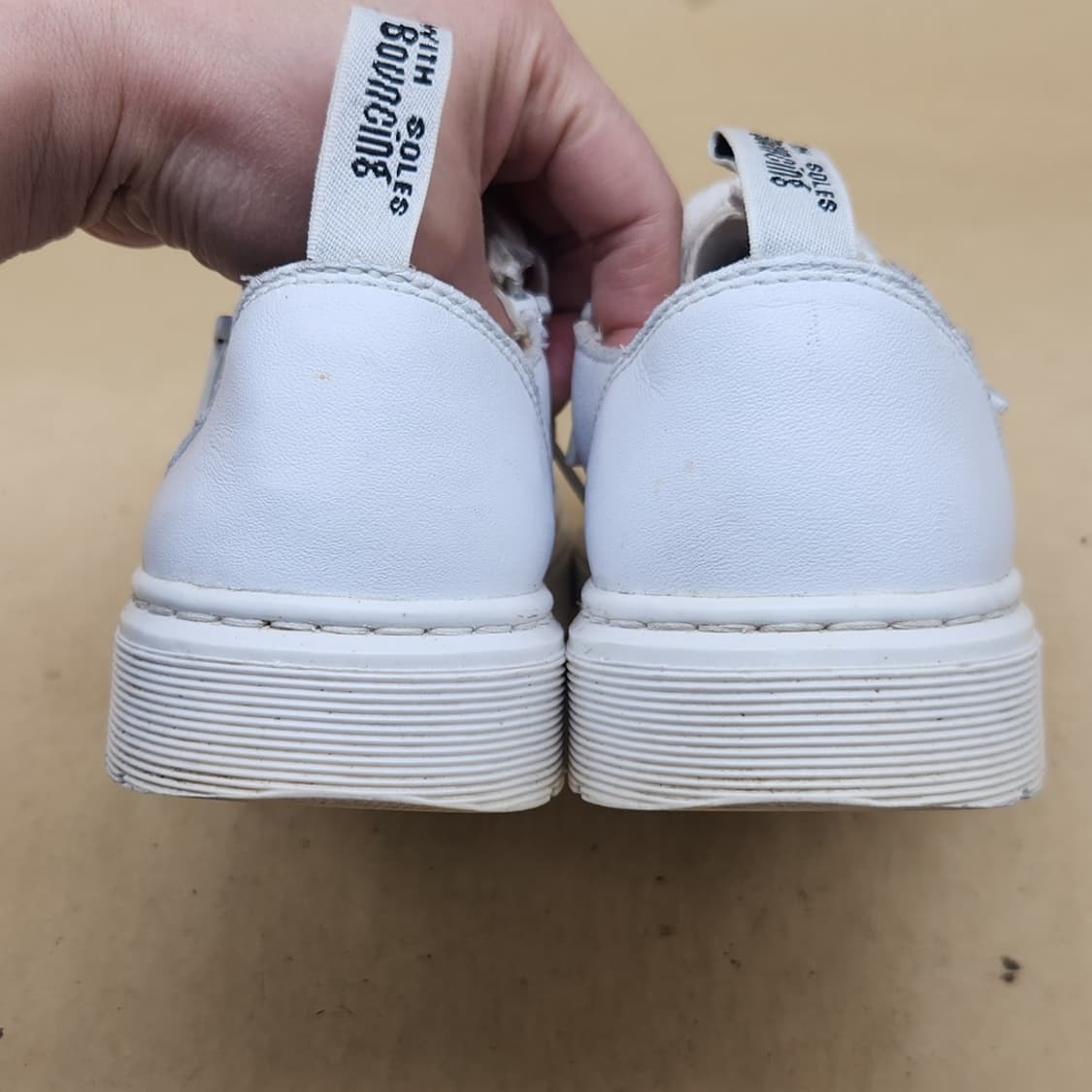 닥터마틴 단테 집 여성스니커즈37 230 상품이미지4