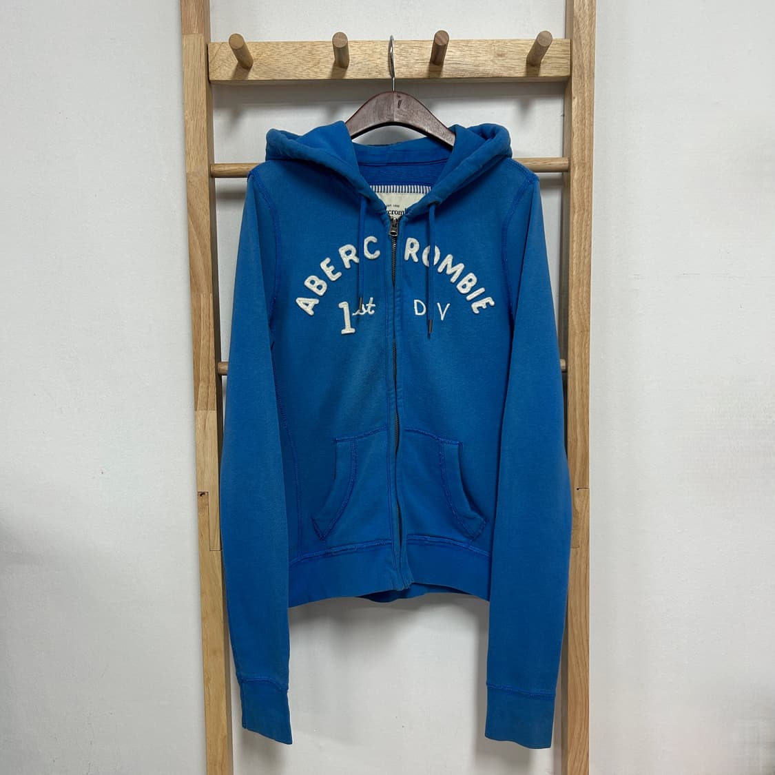 아베크롬비 y2k 아치로고 후드집업 블루 상품이미지3