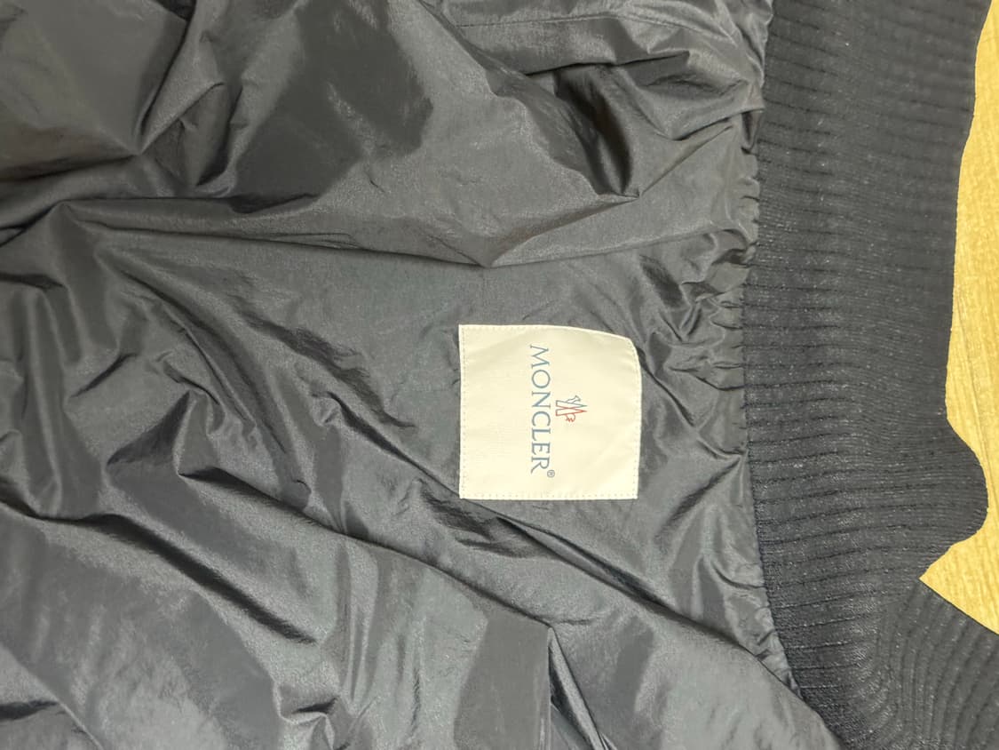 몽클레어 스태프 바람막이 상품이미지4