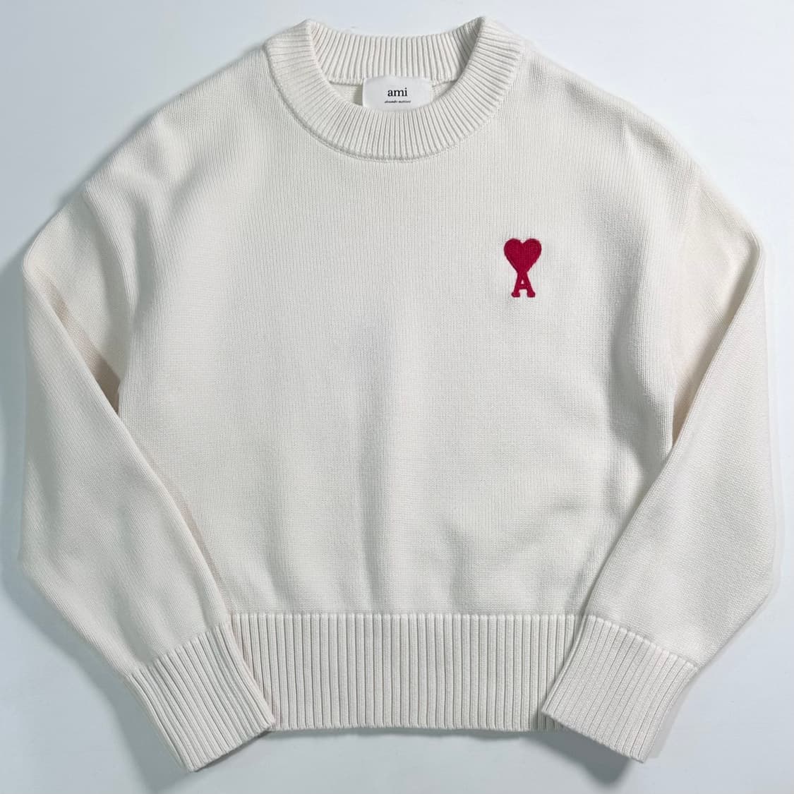 아미 스몰하트 크루넥 화이트 니트 상품이미지1