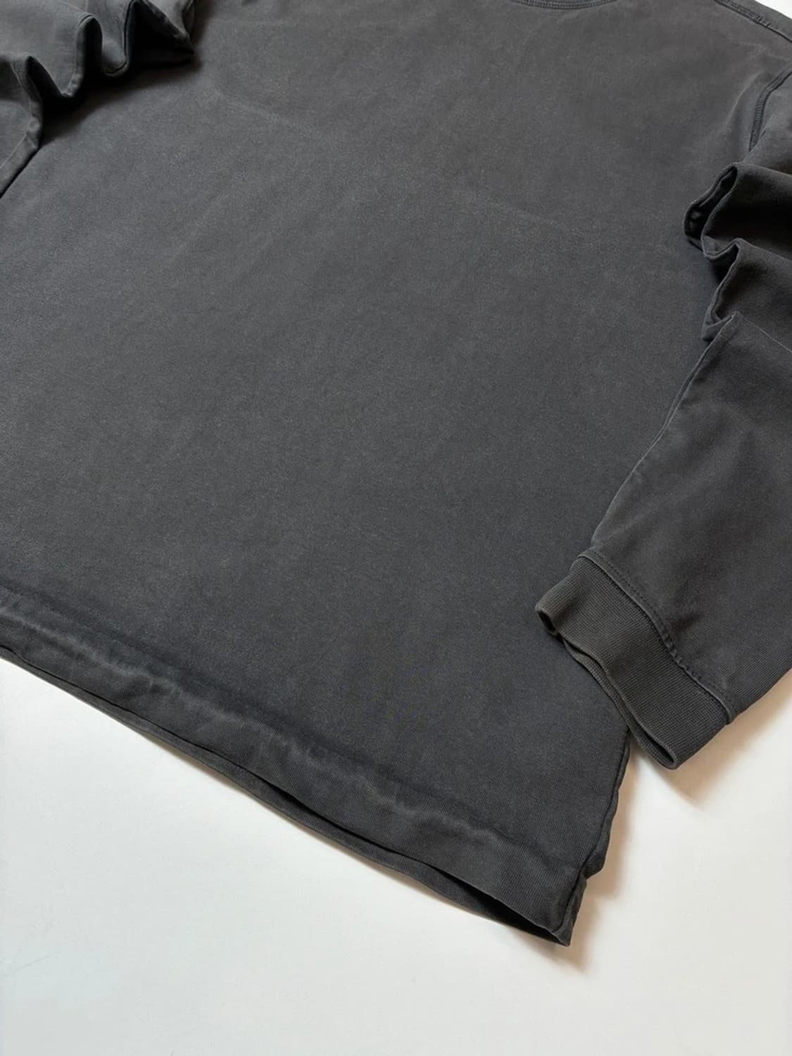 스톤아일랜드 피그먼트 컴퍼스 패치 롱 슬리브 PN8131 상품이미지3