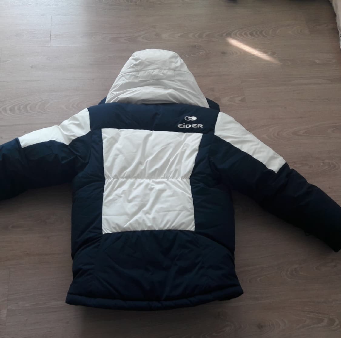 아이더 캄피로 HB 고어텍스 패딩 상품이미지2