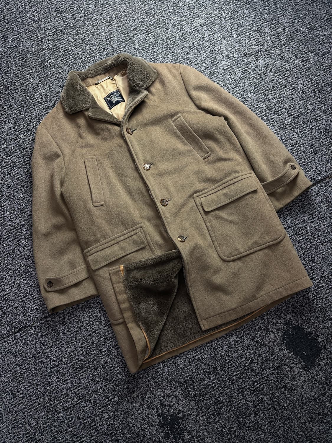 버버리 아카이브 클래식 퍼 안감 울 코트 3139 상품이미지1