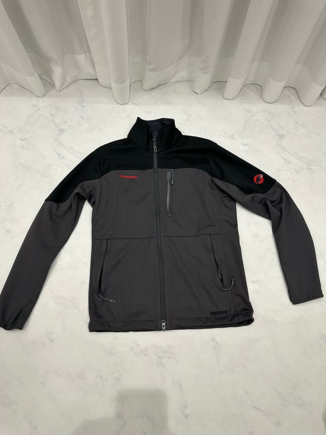 마무트 소프트쉘 윈드스토퍼 방풍 자켓 M 상품이미지1