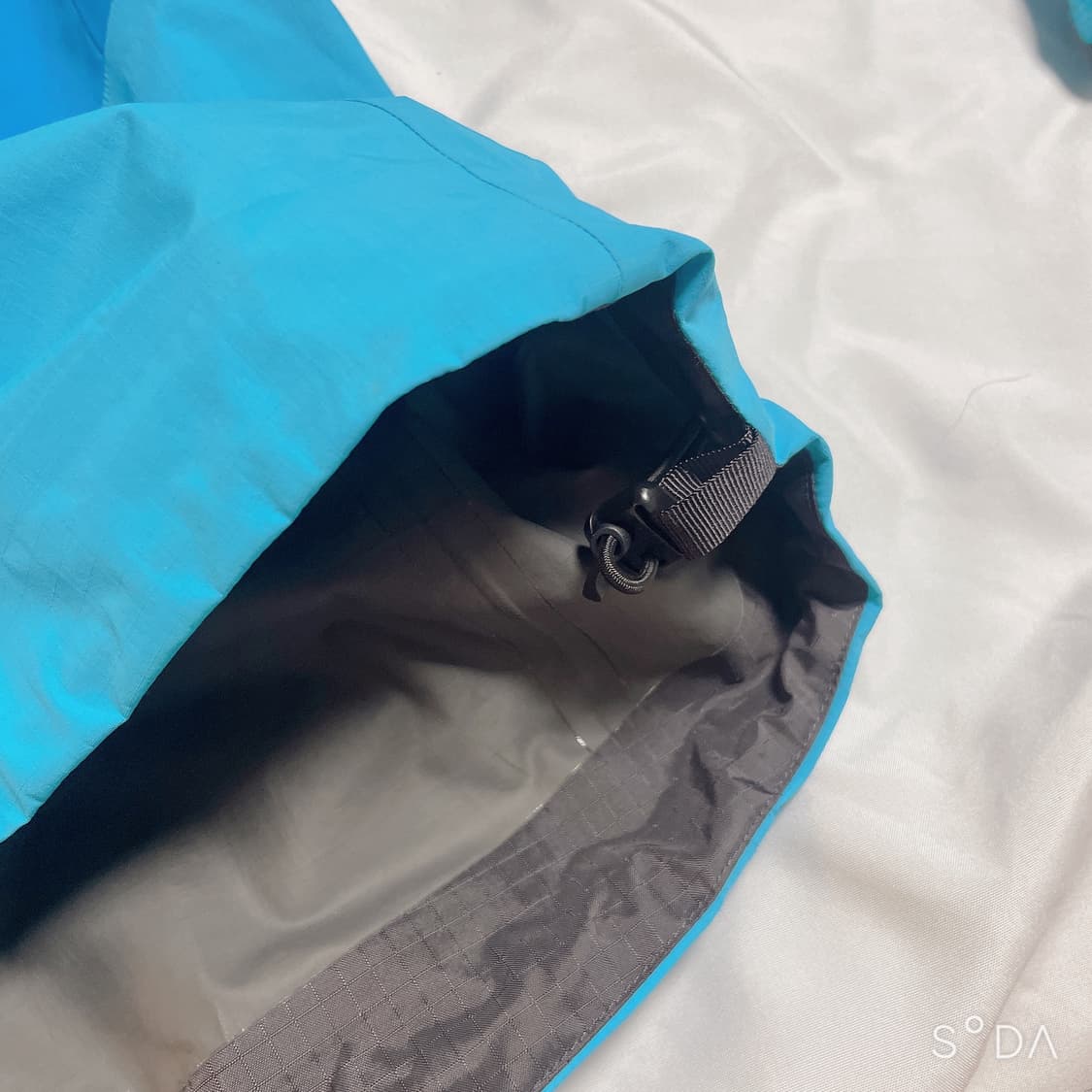 아크테릭스 베타 고어텍스 자켓 상품이미지6