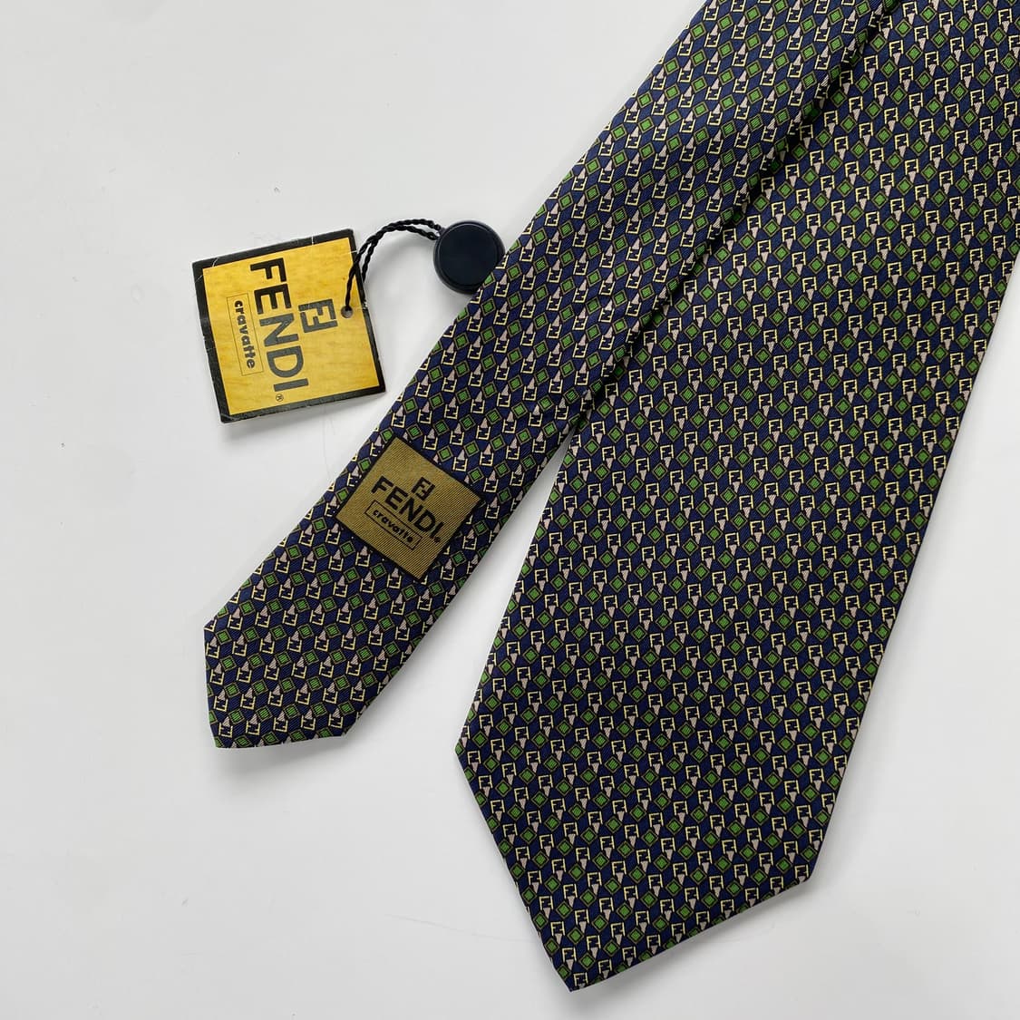 미사용품 택달린 펜디 (FENDI) 모노그램 명품 정품 넥타이 상품이미지1