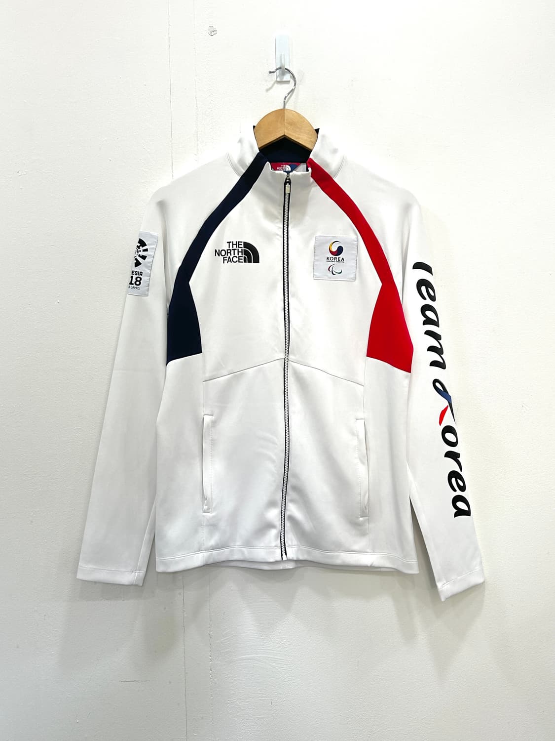 노스페이스 팀코리아 국대 트랙 자켓 화이트 상품이미지2