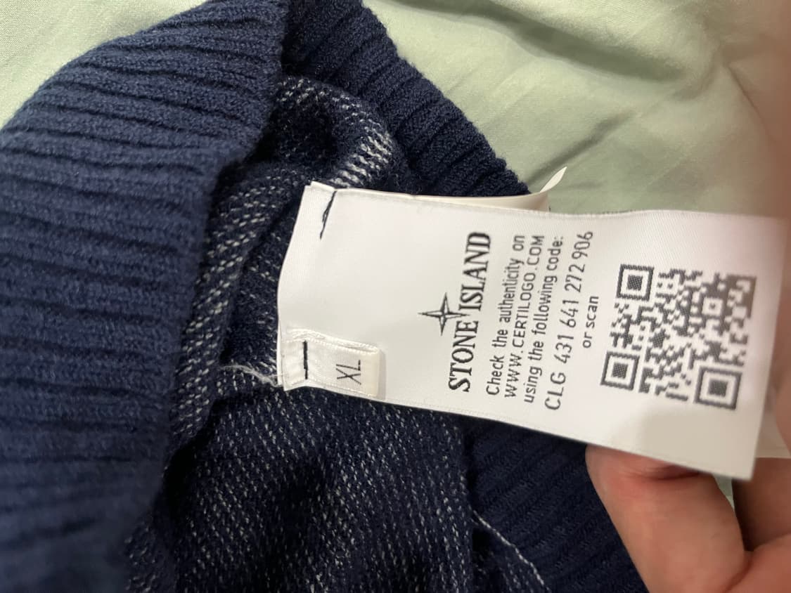 스톤아일랜드 후드니트 상품이미지2