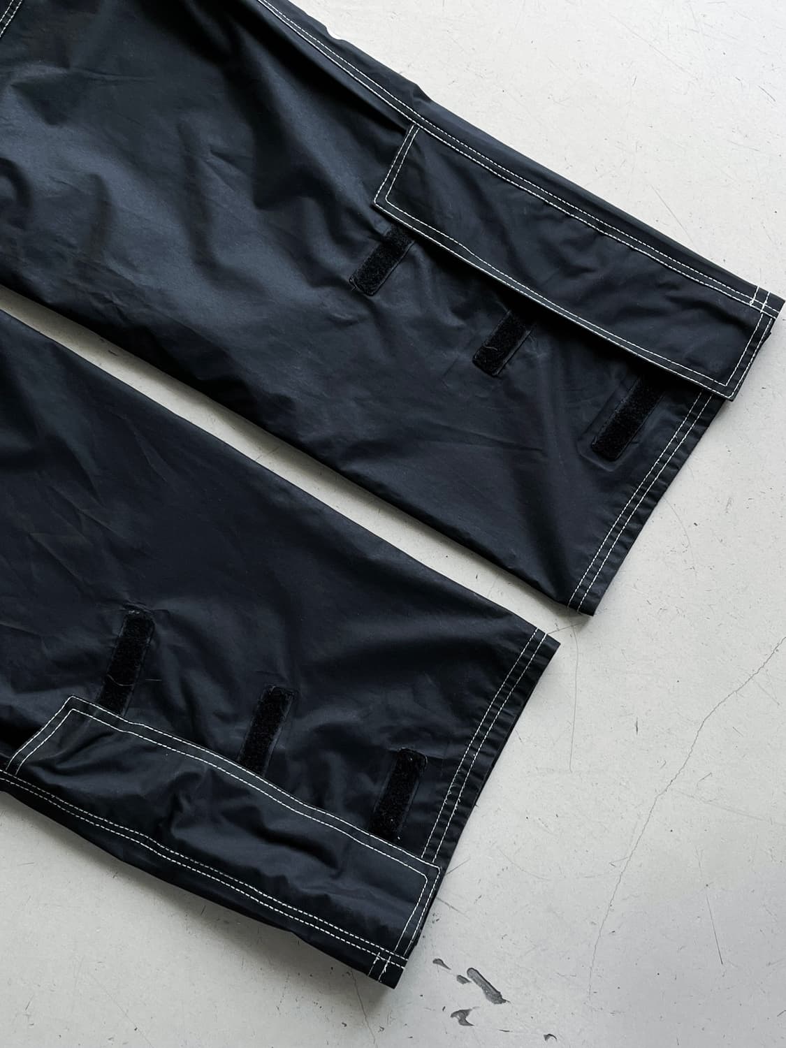 매드터프 컴패스 스켈레톤 사이드 본 우븐 팬츠 상품이미지5