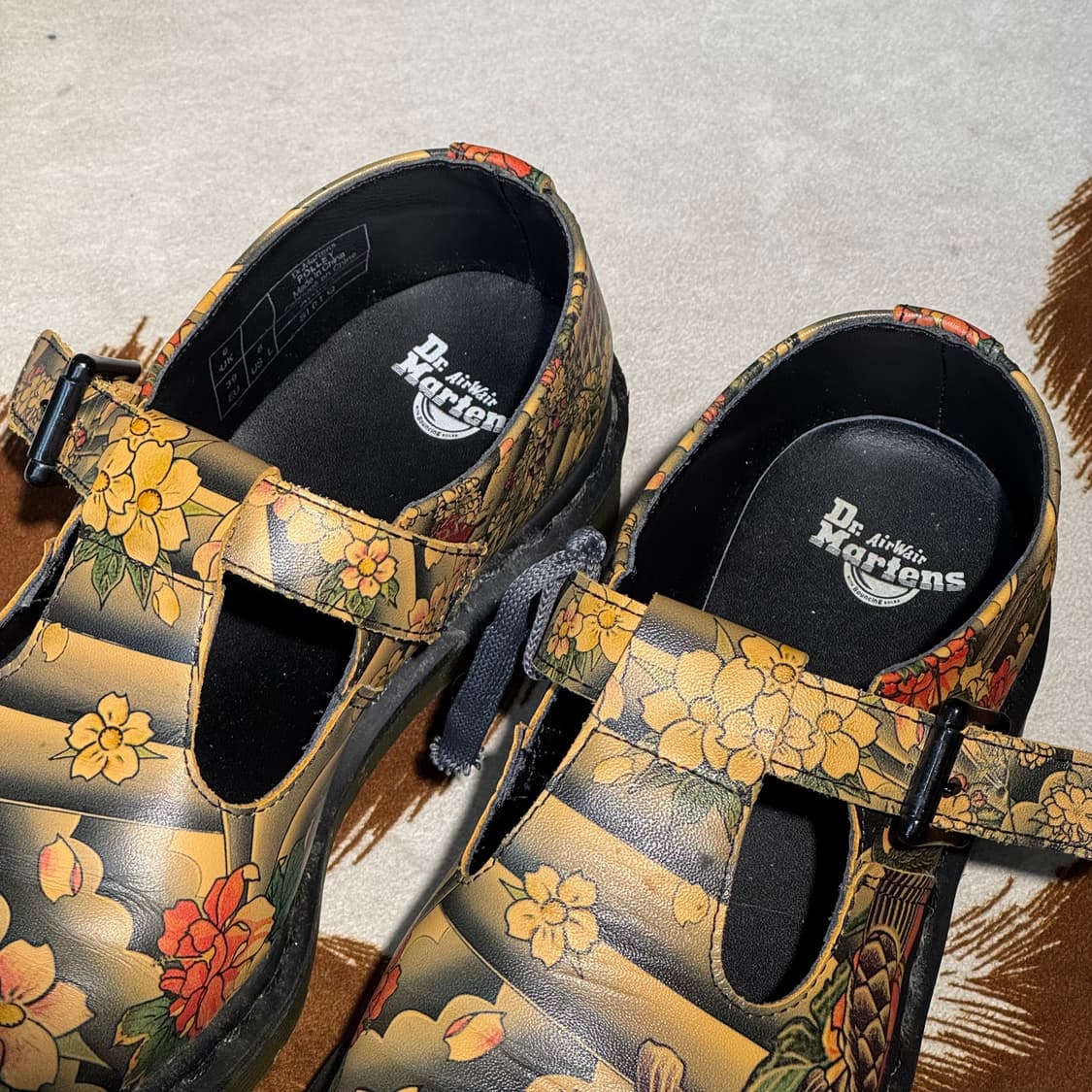 닥터마틴 Japanese Tattoo Polley (250) 상품이미지4