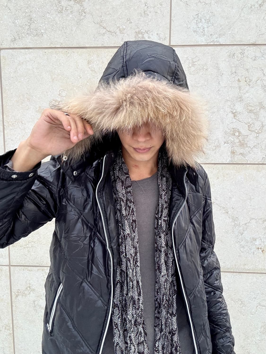 “VIRGIN VOYAGE” Chic Mood Black Fur Hood 상품이미지9