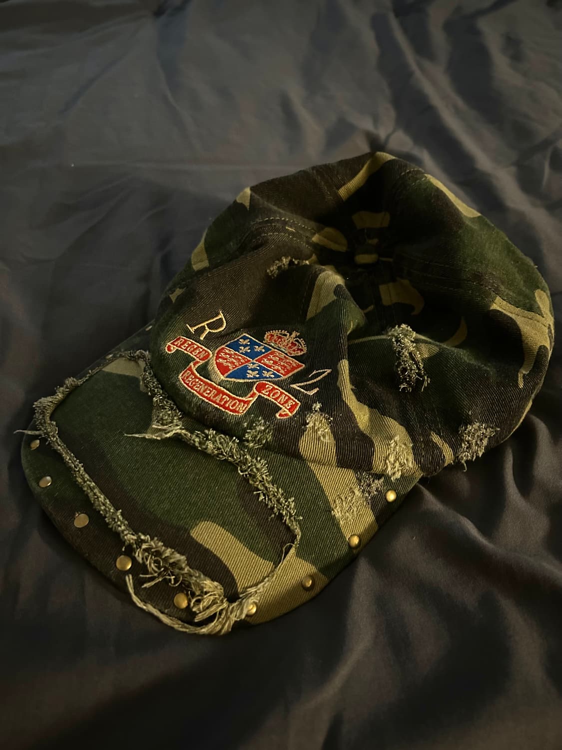 Regen Zone Stud Camouflage Cap 상품이미지1