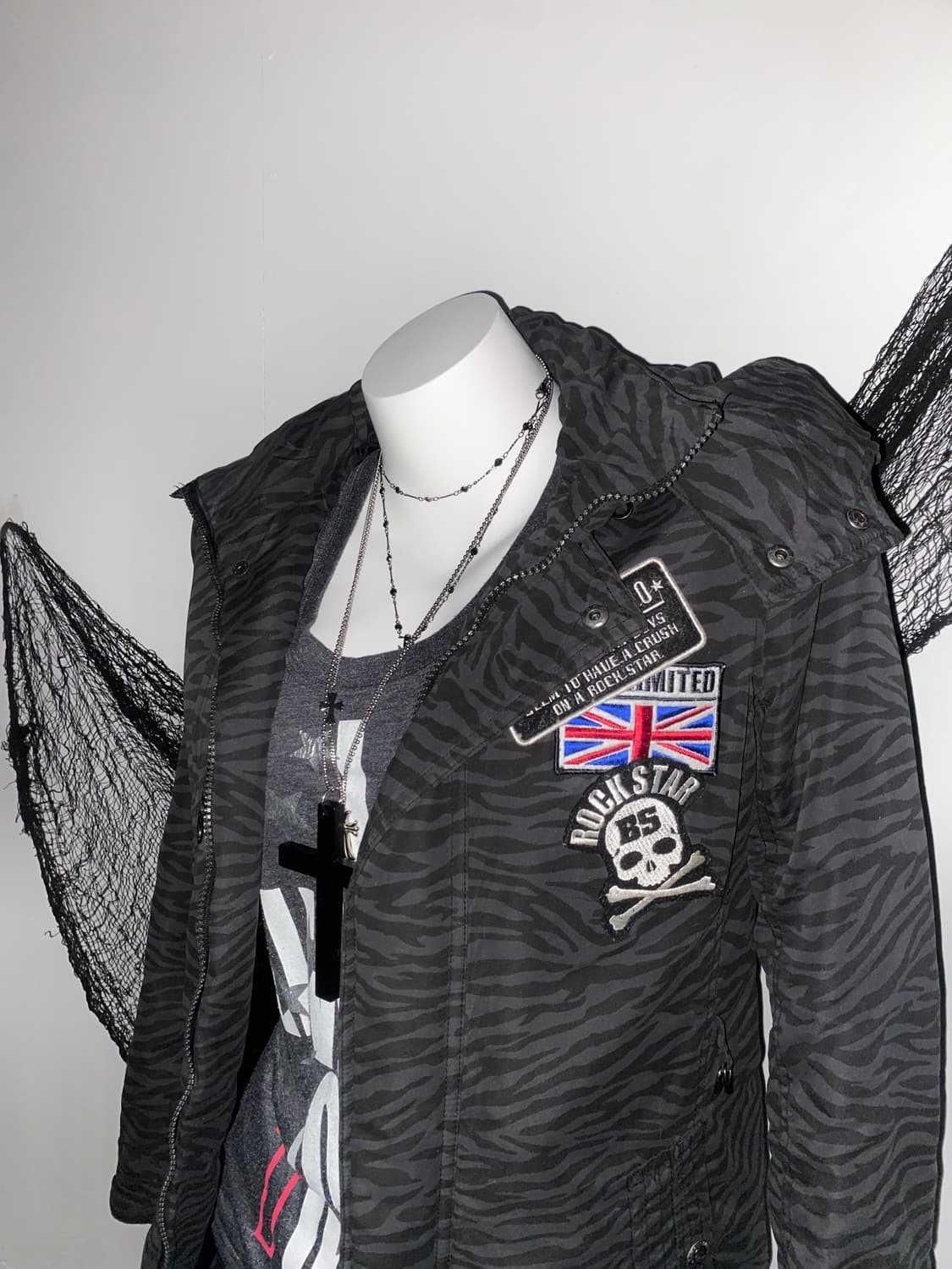 바츠 스튜디오 유니언잭 지브라 패딩 자켓 ໒꒱ 상품이미지4