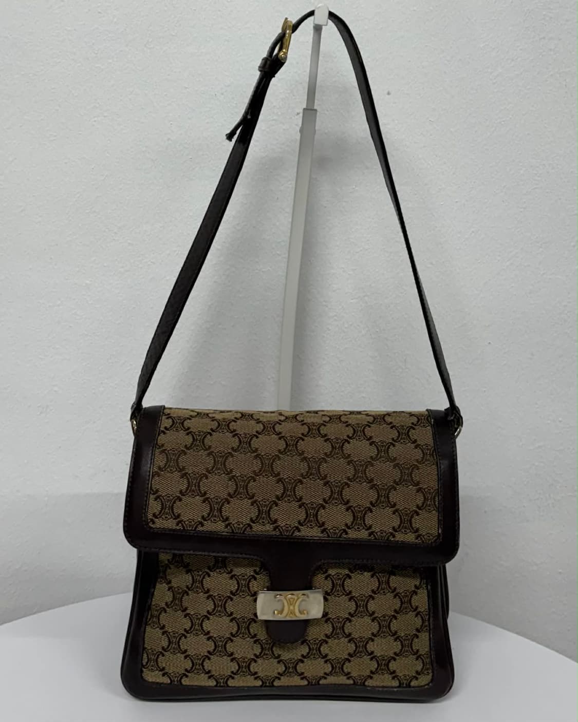 셀린느 빈티지 트리오페 마카담 숄더 토트백 상품이미지1