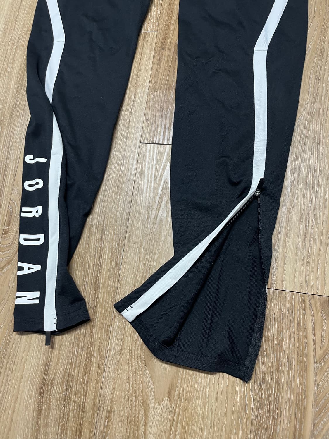 조던 드라이핏 트랙팬츠 상품이미지3