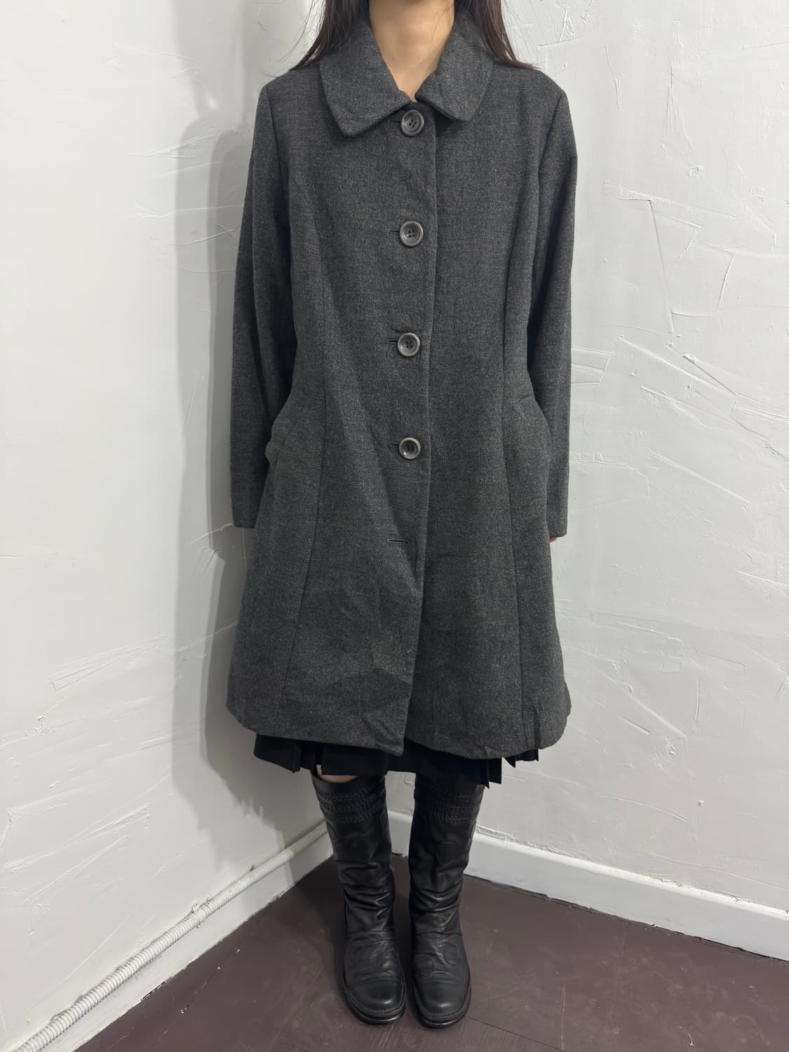 gray button coat 상품이미지4