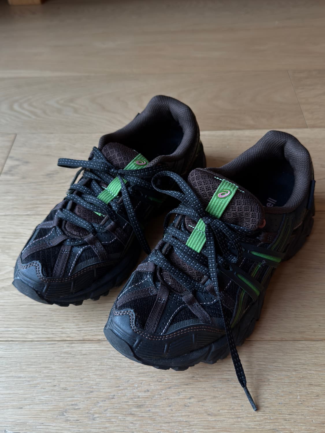 아식스 x 앤더슨벨 젤소노마 블랙 그린 상품이미지1