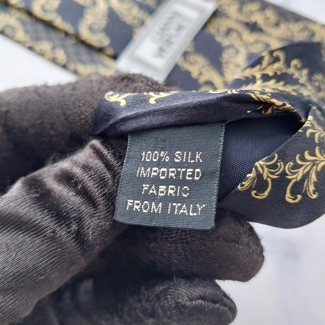 베르사체 실크 블랙 골드 패턴 넥타이 9.3cm A+~A등급 K2512
 상품이미지10