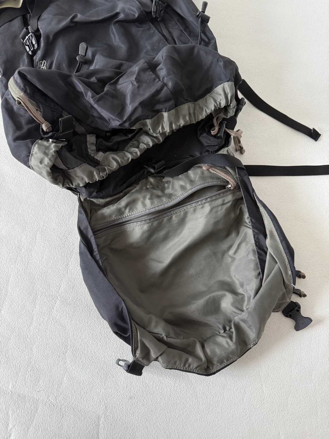 그레고리(GREGORY) SERRAC45 하이킹 백팩 상품이미지10