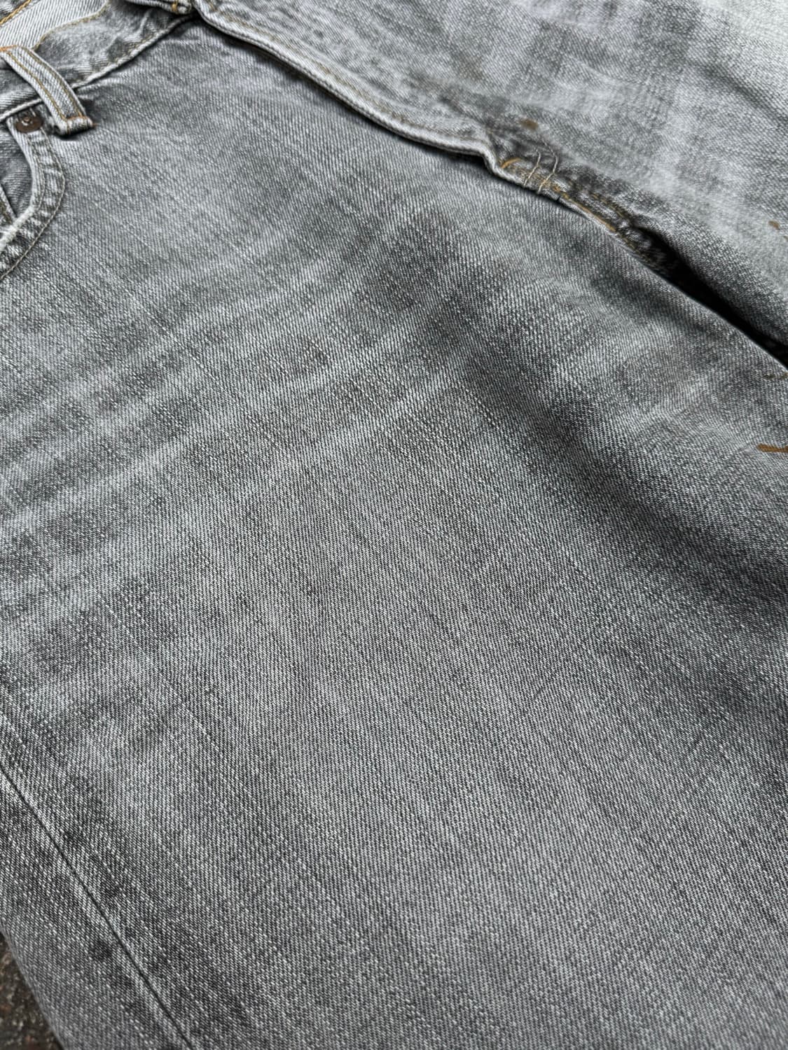 Levi’s 503 Grey Wash Denim Shorts 상품이미지3