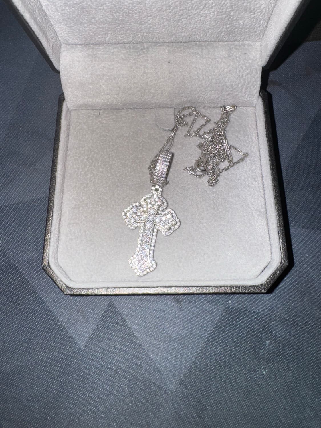 ynade 모이사나이트 크로스팬던트 상품이미지3