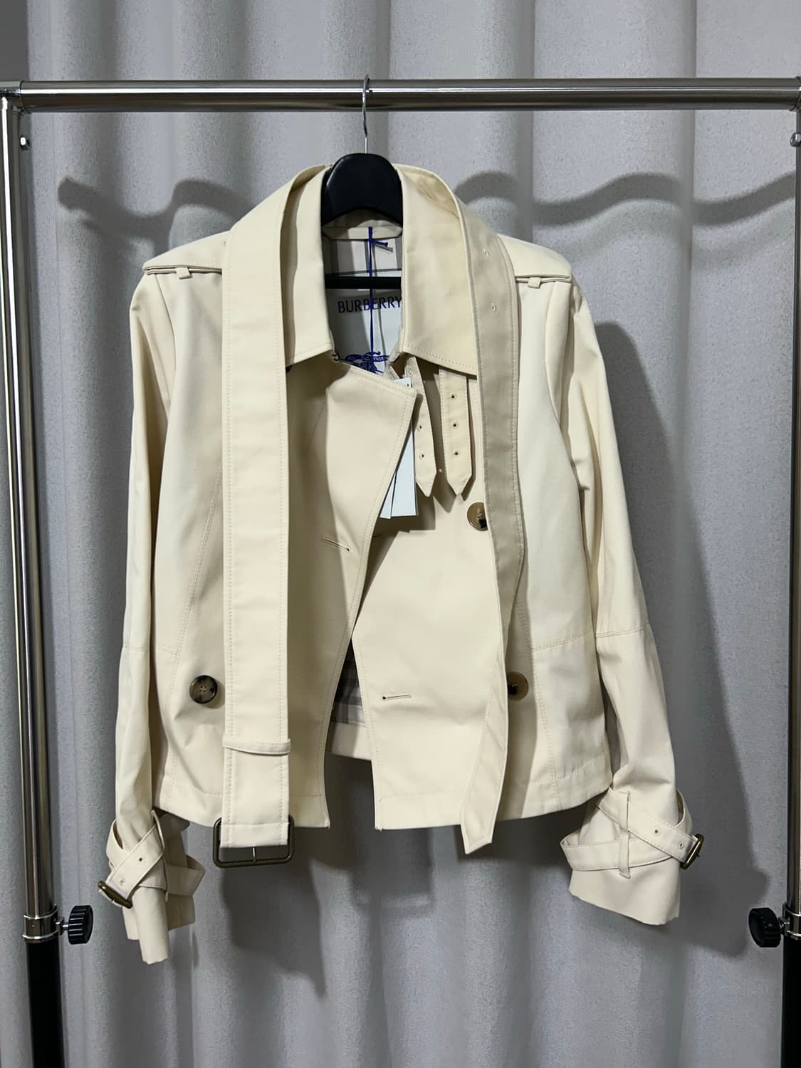버버리 더블브레스트 벨티드 트렌치 재킷 -미착용새상품,택포함- 상품이미지3